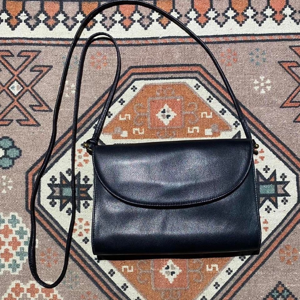 Vintage 90’s Koret black purse